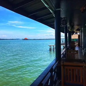 Mangrove House Lanta Old Town 2*, Koh Lanta Thailand