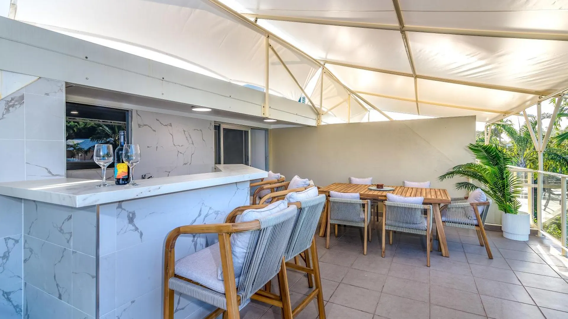 Driftwood Mantaray - Official Onsite Reception And Check In Aparthotel Port Douglas Australia