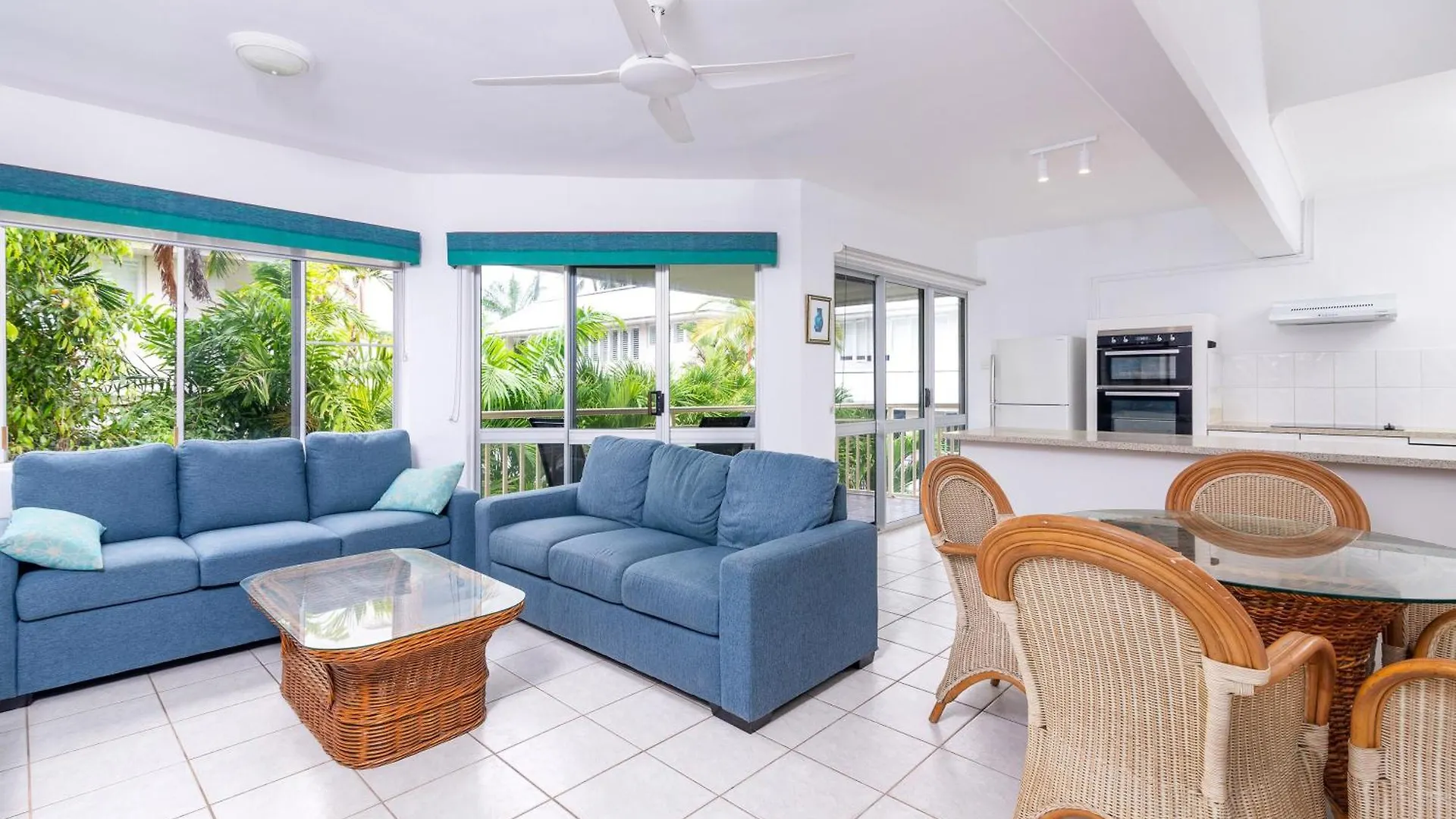 Driftwood Mantaray - Official Onsite Reception And Check In Aparthotel Port Douglas